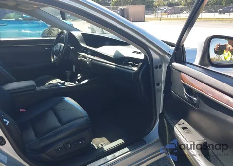 2013 Lexus Es 350 from USA, damaged, VIN JTHBK1GG9D2063098